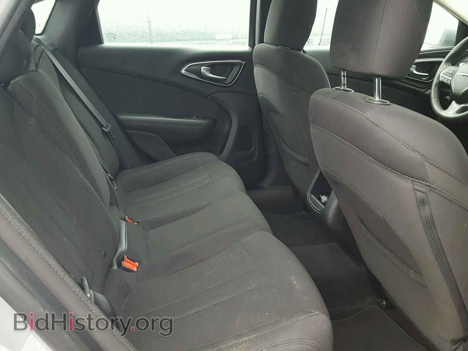 2016 CHRYSLER 200 - VIN: 1C3CCCAB6GN163775 - Фото 6