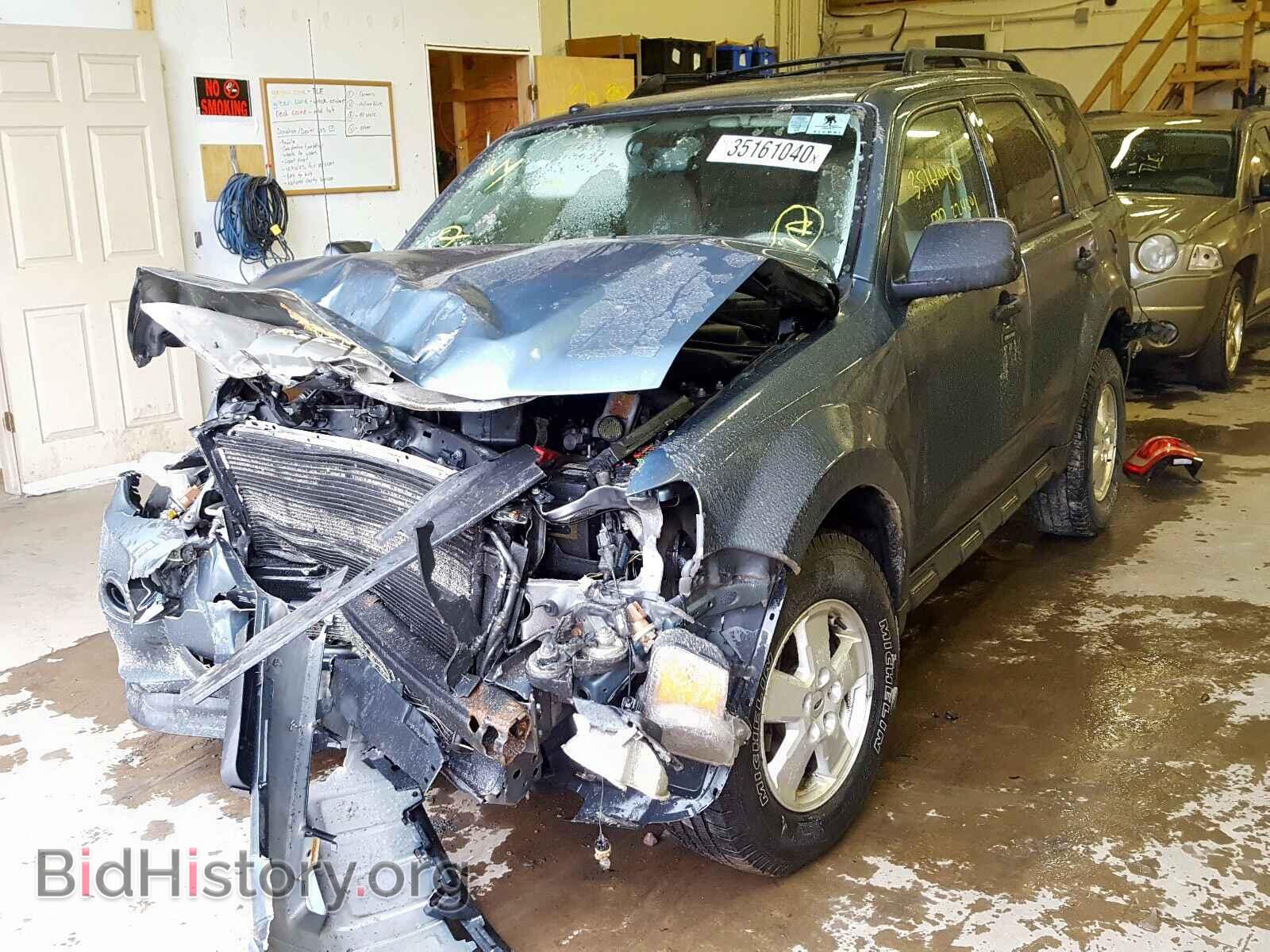 2011 FORD ESCAPE - VIN: 1FMCU0DG7BKC71231 - Фото 2