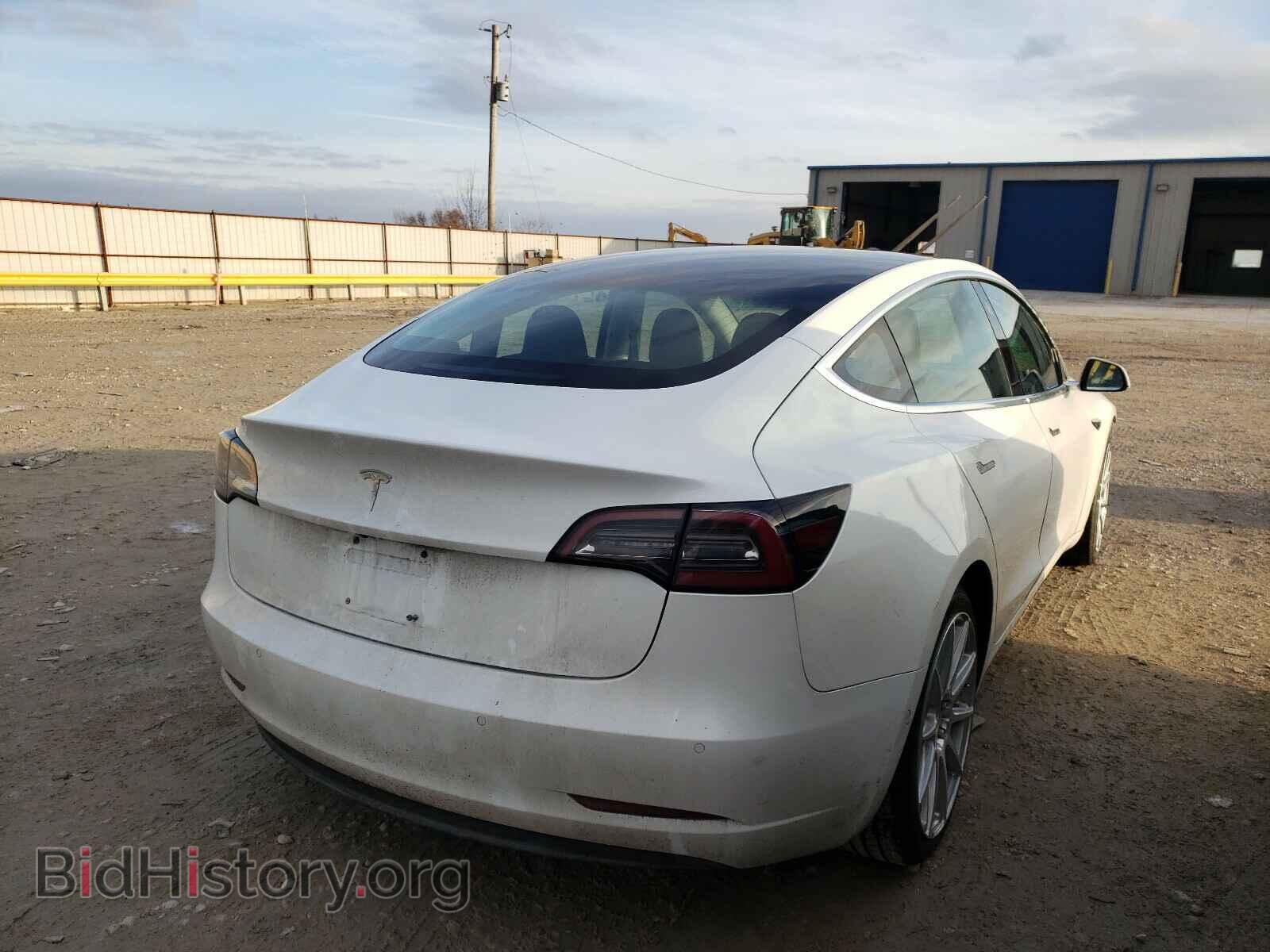 2018 TESLA MODEL 3 - VIN: 5YJ3E1EAXJF051062 - Photo 4