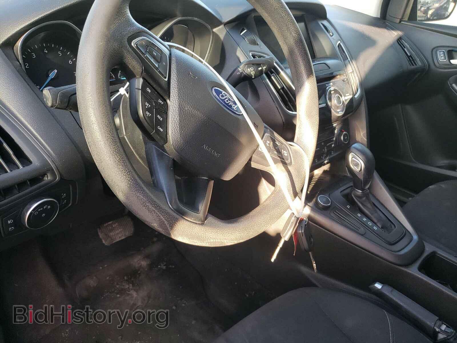 2017 FORD FOCUS - VIN: 1FADP3H25HL337929 - Photo 9