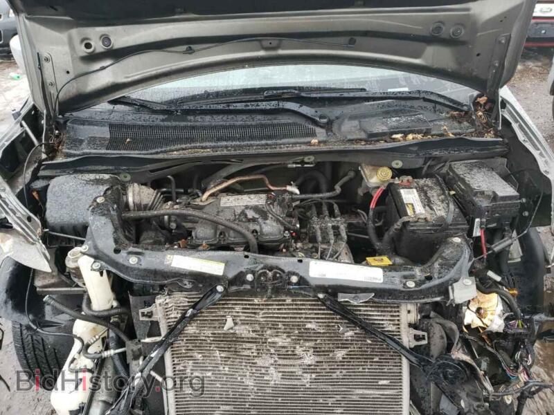 2010 Chrysler MINIVAN (VIN 2A4RR5D12AR454703) — photo 7 of 10