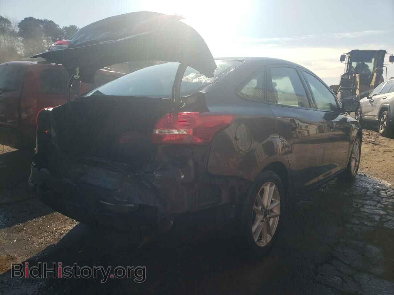 2016 FORD FOCUS - VIN: 1FADP3F27GL201917 - Photo 4
