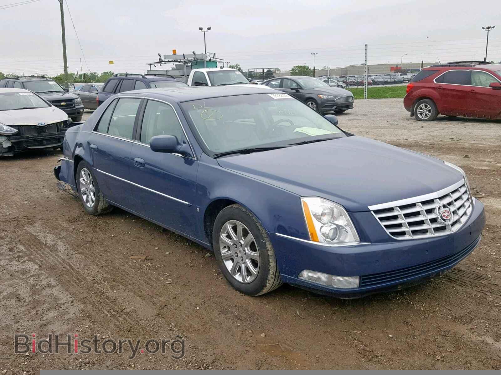 Photo 1G6KD57Y58U209165 - CADILLAC DTS 2008
