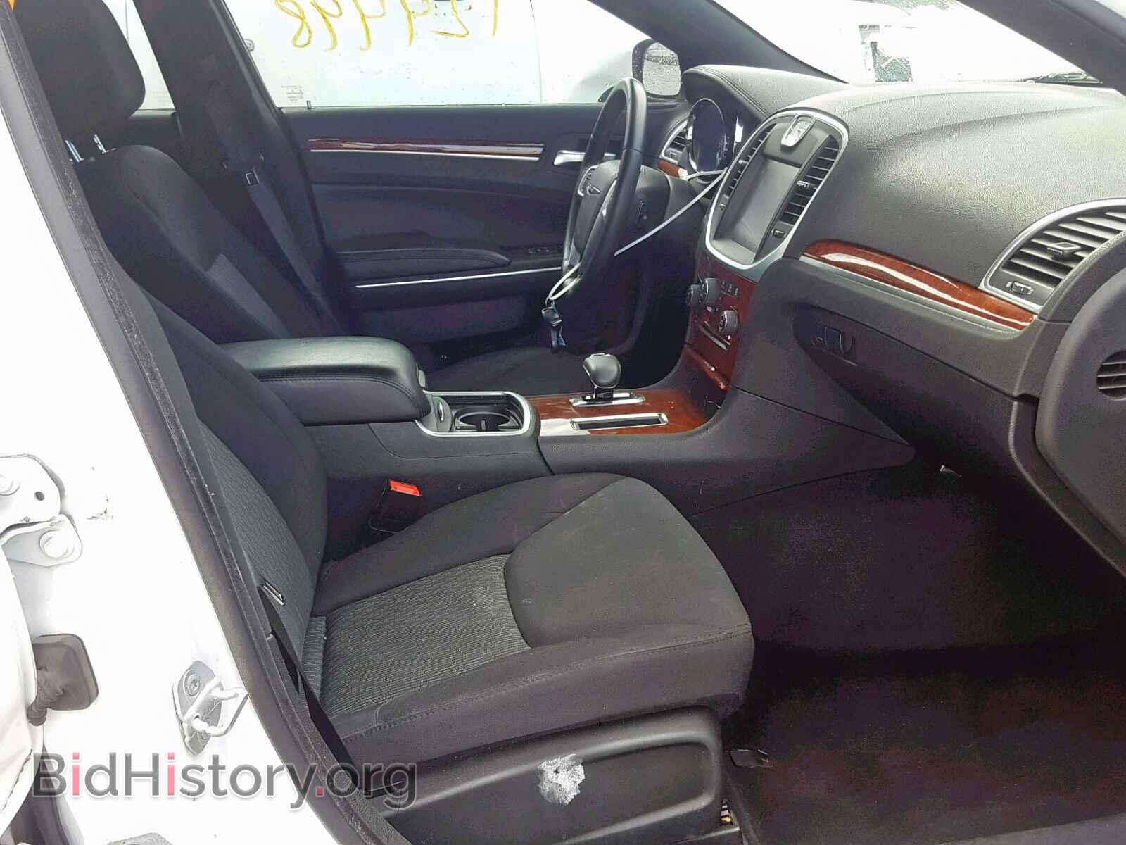 2012 CHRYSLER 300 - VIN: 2C3CCAAG3CH283973 - Фото 5