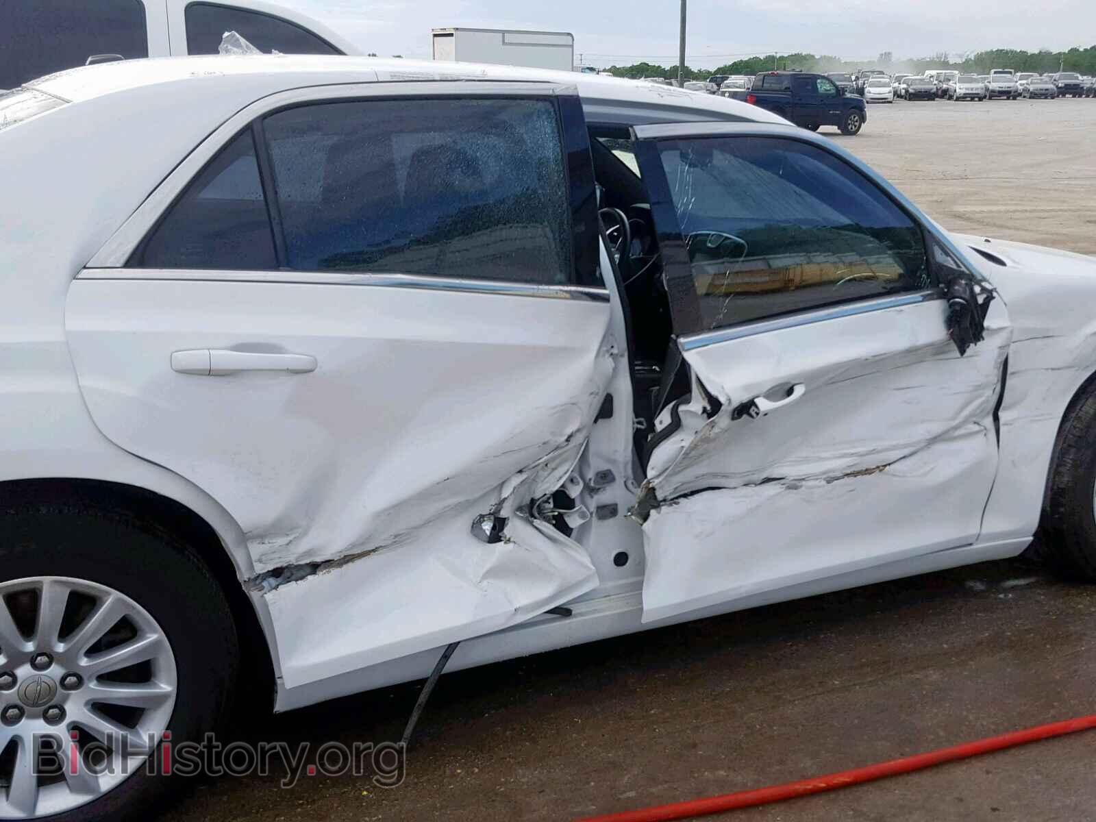 2012 CHRYSLER 300 - VIN: 2C3CCAAG3CH283973 - Фото 9