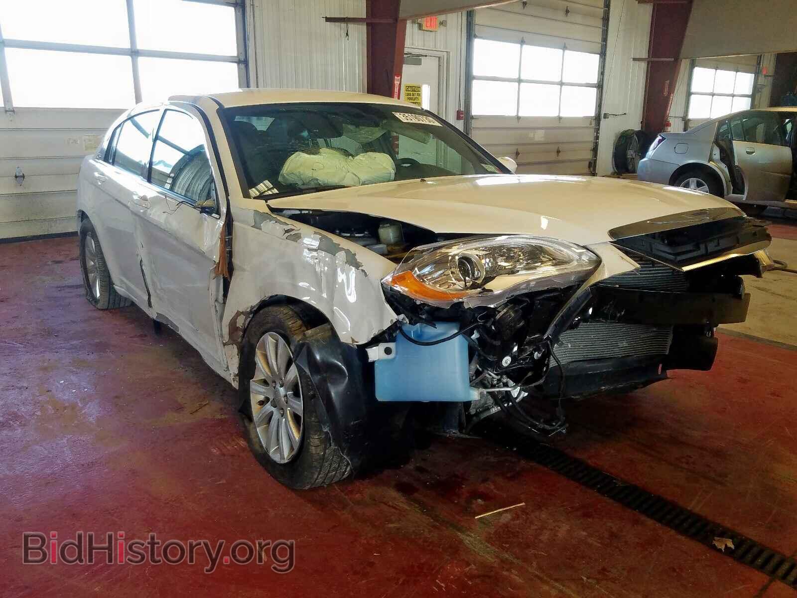 Фотография 1C3CCBBB6DN655579 - CHRYSLER 200 2013