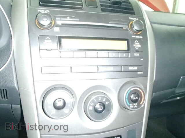 2011 TOYOTA COROLLA - VIN: 2T1BU4EE6BC725832 - Фото 9