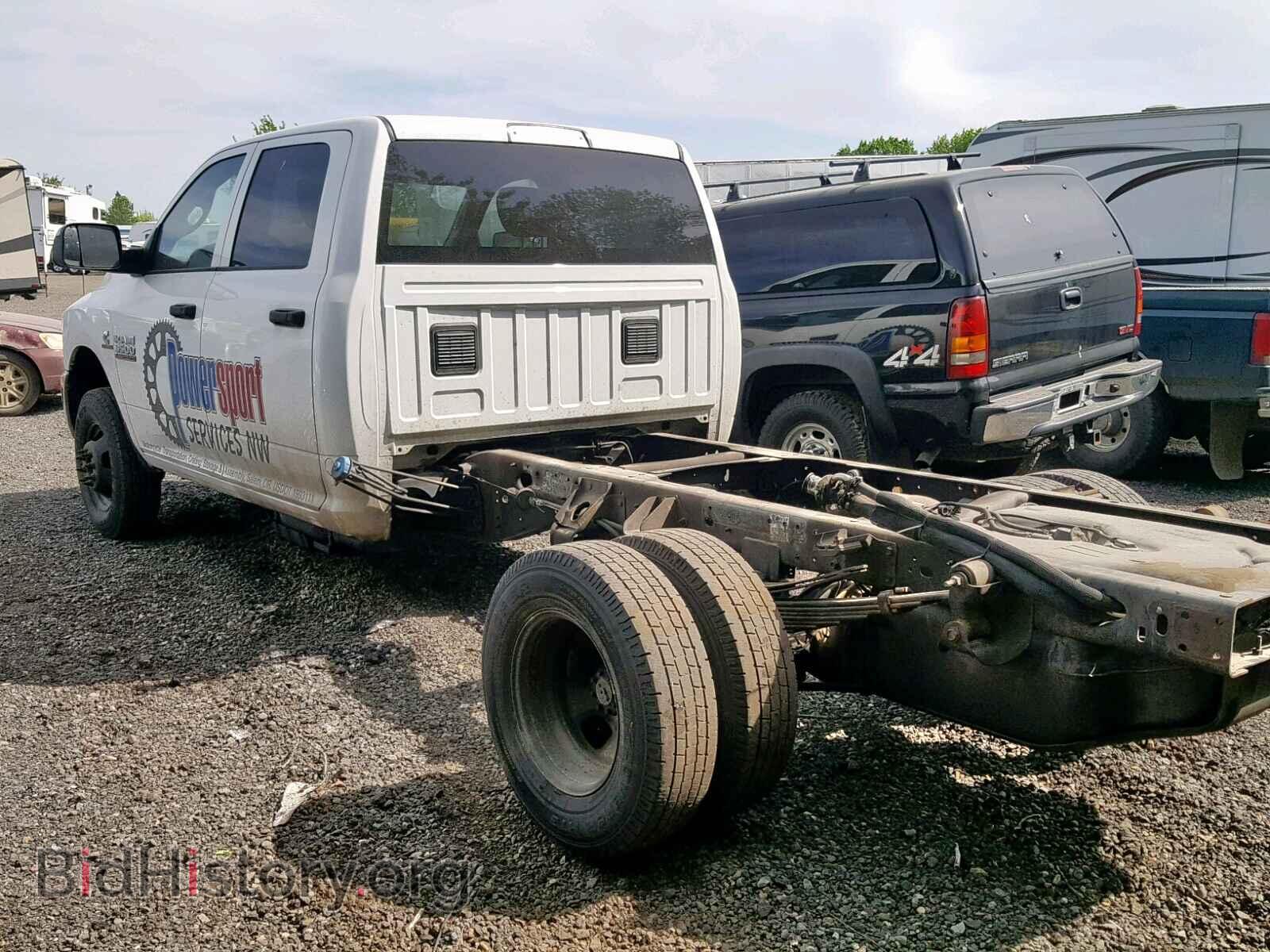 2013 RAM 3500 - VIN: 3C7WRTCL4DG525039 - Фото 3
