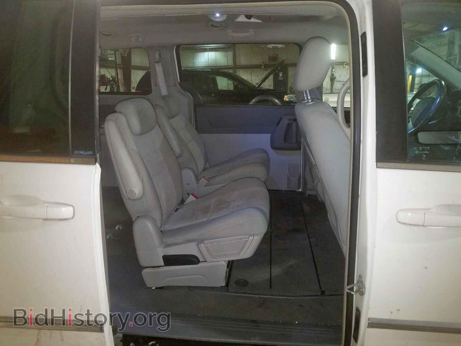 2009 CHRYSLER MINIVAN - VIN: 2A8HR54169R674254 - Фото 6