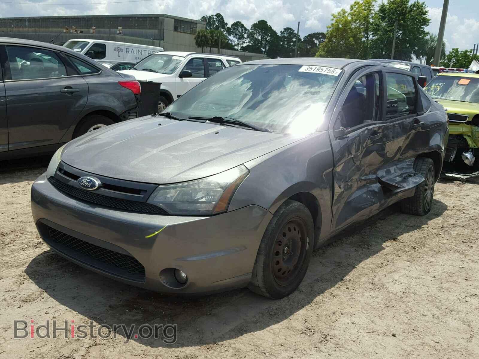2011 FORD FOCUS - VIN: 1FAHP3GN9BW184524 - Фото 2