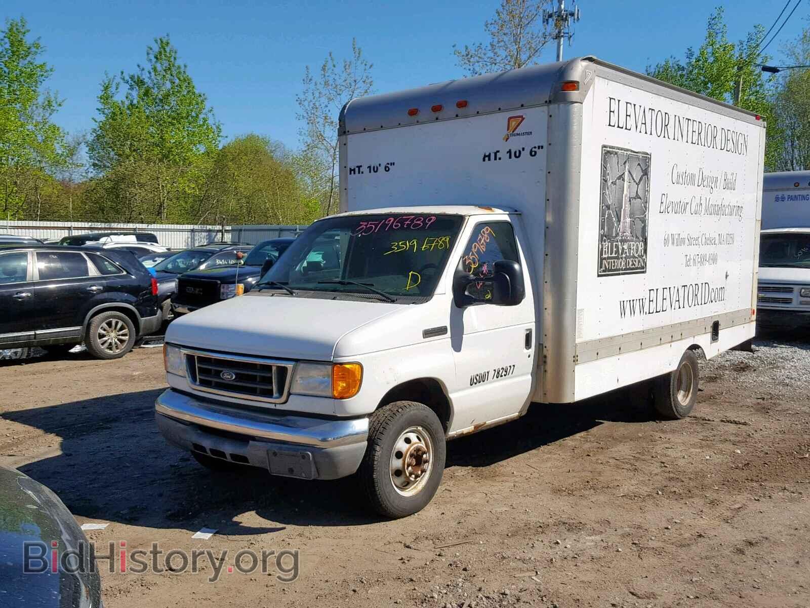 2006 FORD ECONOLINE - VIN: 1FDWE35L06DA96113 - Фото 2