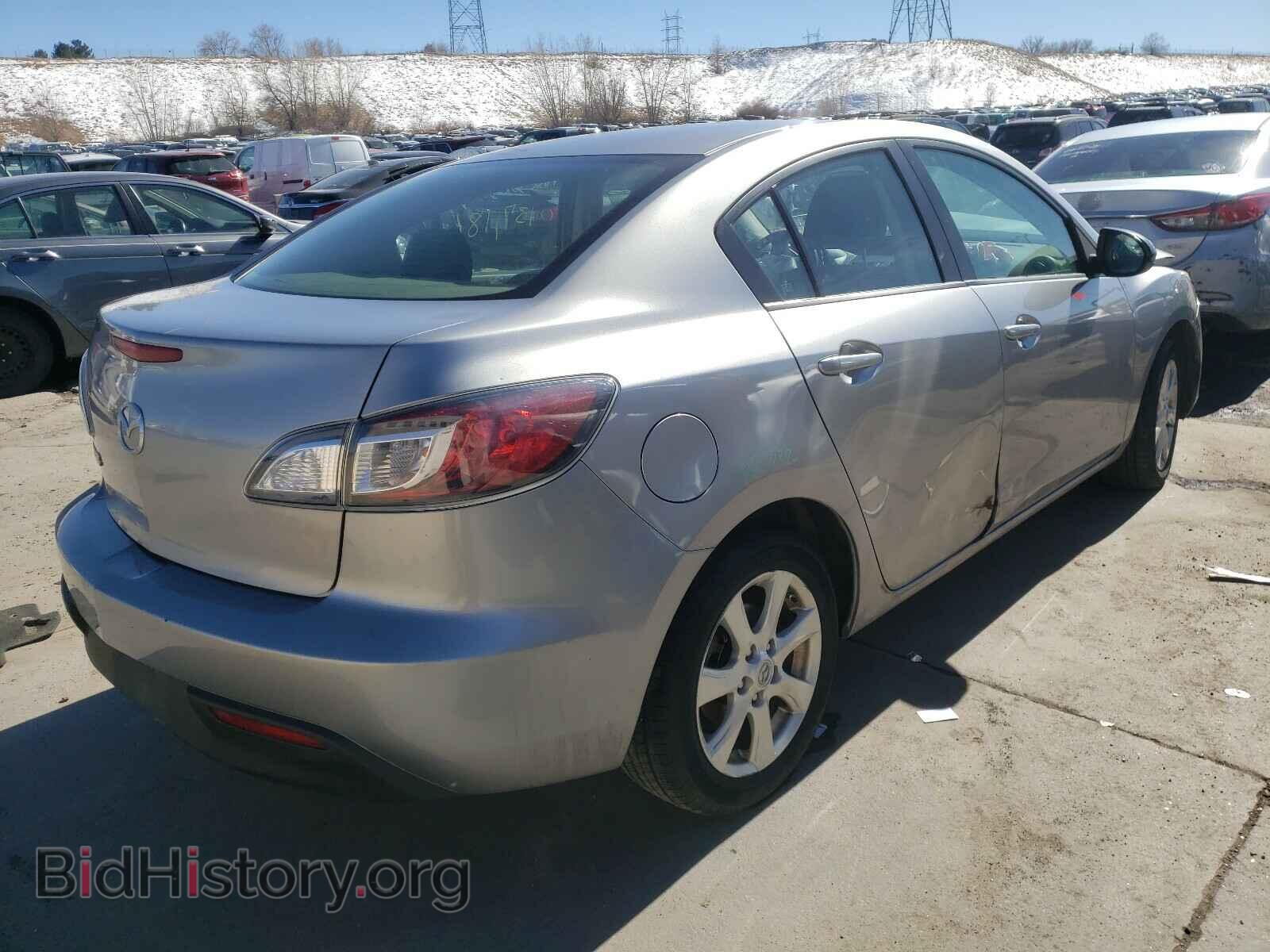 2011 MAZDA 3 - VIN: JM1BL1VF3B1363425 - Фото 4