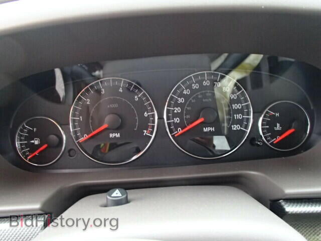 2004 CHRYSLER SEBRING - VIN: 1C3EL56R54N345005 - Фото 8