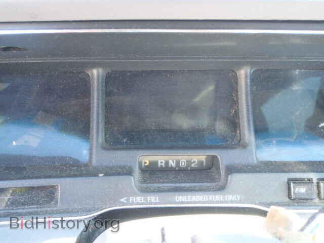 1993 FORD CROWN VIC - VIN: 2FACP74W2PX105141 - Фото 8