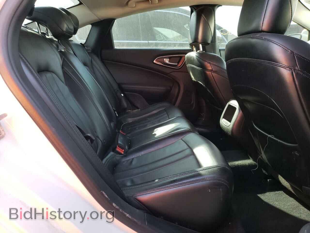 2017 CHRYSLER 200 - VIN: 1C3CCCAB2HN507068 - Фото 6