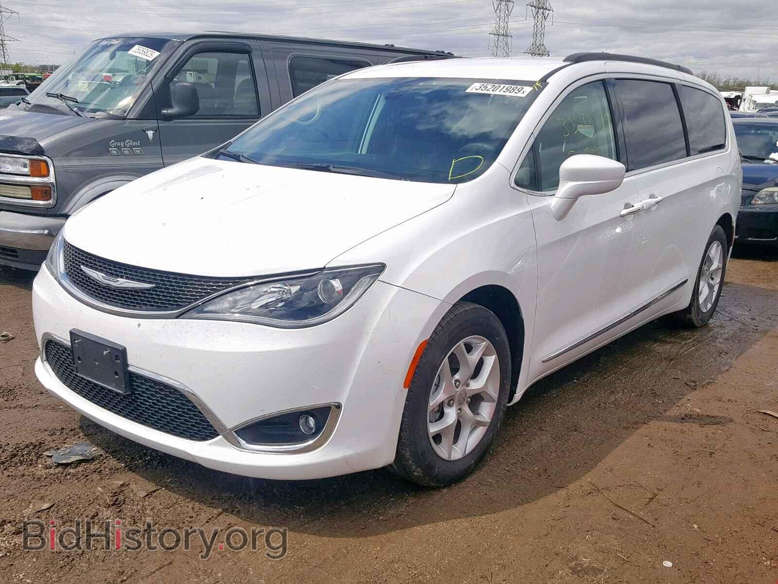 2017 CHRYSLER PACIFICA T - VIN: 2C4RC1BG3HR816121 - Photo 2