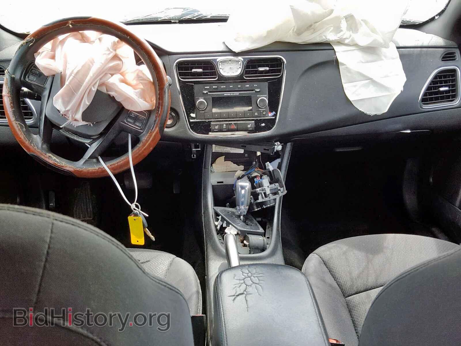 2013 CHRYSLER 200 - VIN: 1C3CCBAG8DN724365 - Photo 9