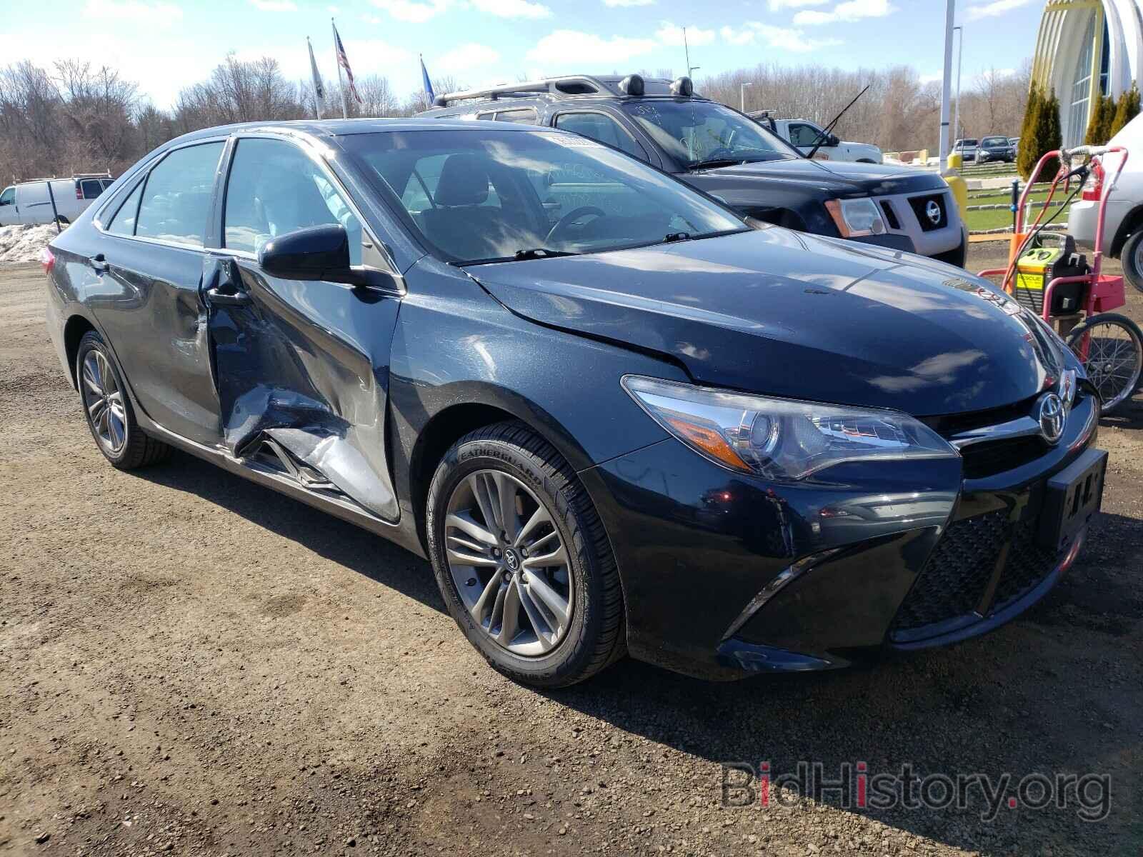 Photo 4T1BF1FK2HU379573 - TOYOTA CAMRY 2017