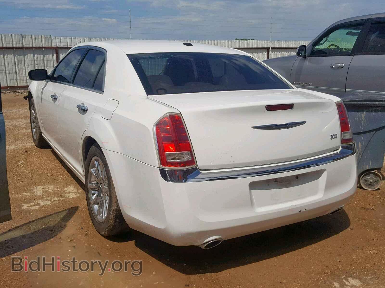 2011 CHRYSLER 300 - VIN: 2C3CA5CG3BH584381 - Фото 3