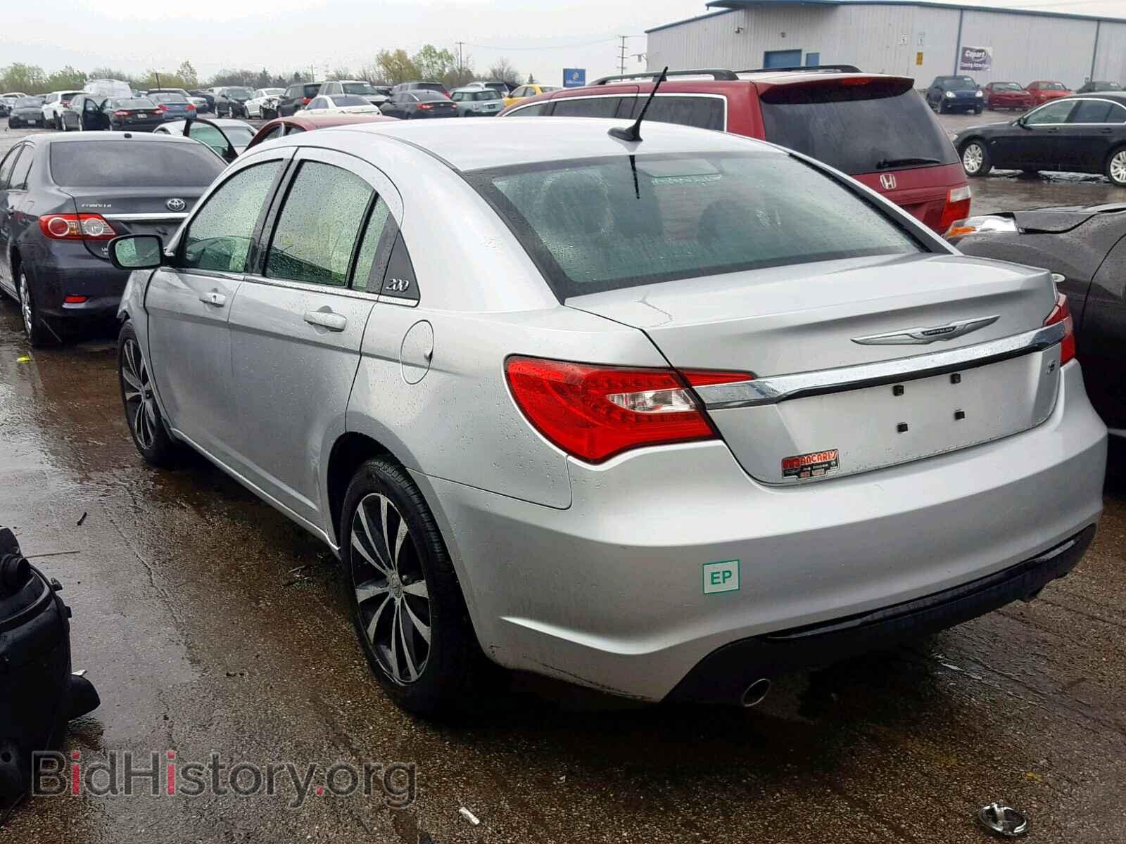 2012 CHRYSLER 200 - VIN: 1C3CCBHG0CN222017 - Фото 3