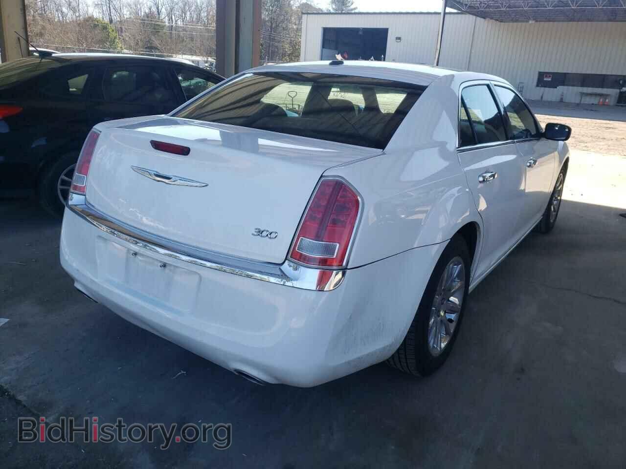 2012 CHRYSLER 300 - VIN: 2C3CCACG4CH213024 - Фото 4