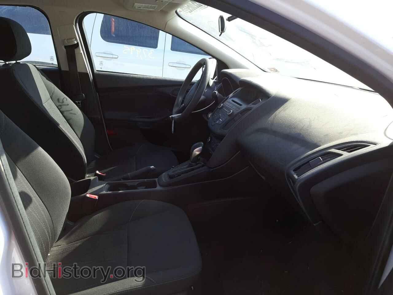 2016 FORD FOCUS - VIN: 1FADP3E25GL304934 - Photo 5