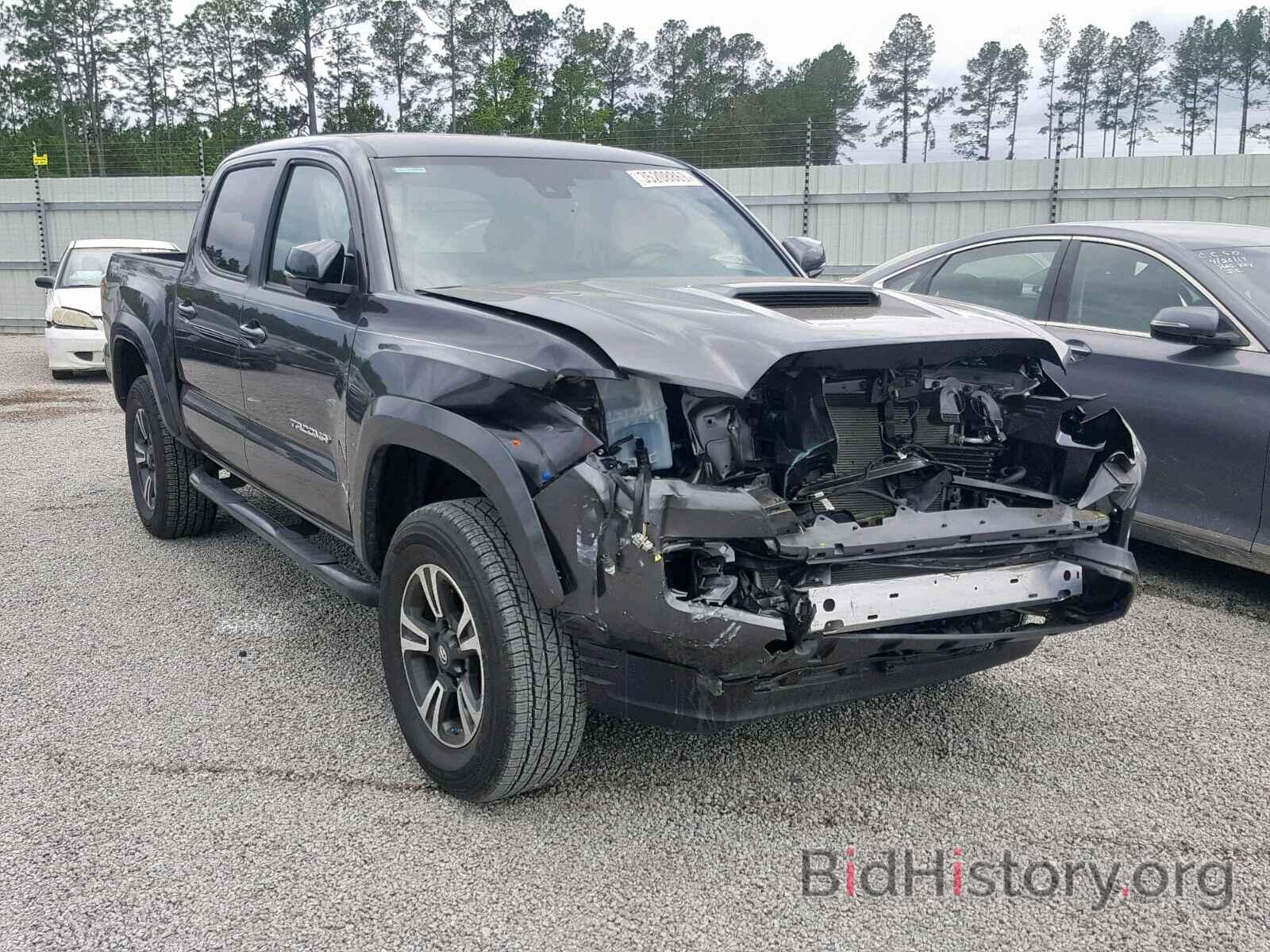 Фотография 5TFAZ5CN0JX071481 - TOYOTA TACOMA DOU 2018