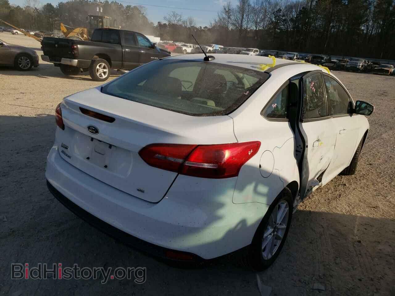 2017 FORD FOCUS - VIN: 1FADP3F20HL208404 - Фото 4
