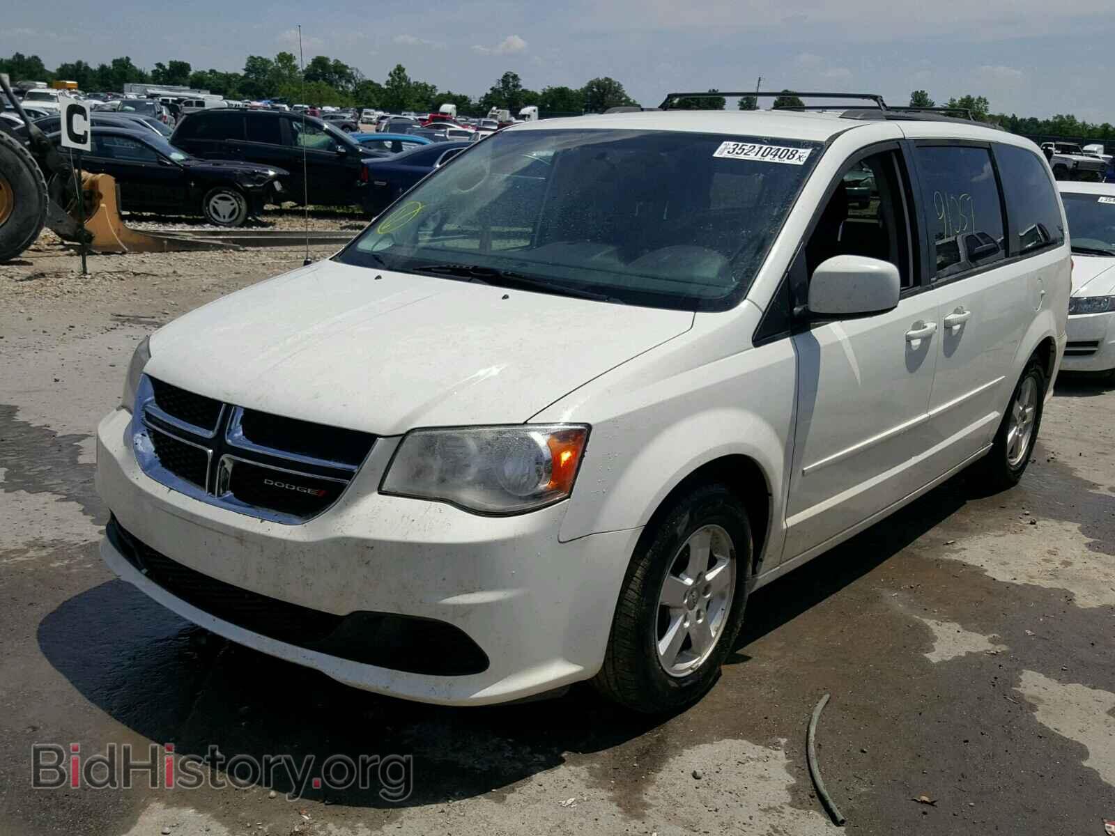 2013 DODGE CARAVAN - VIN: 2C4RDGCG0DR581864 - Фото 2