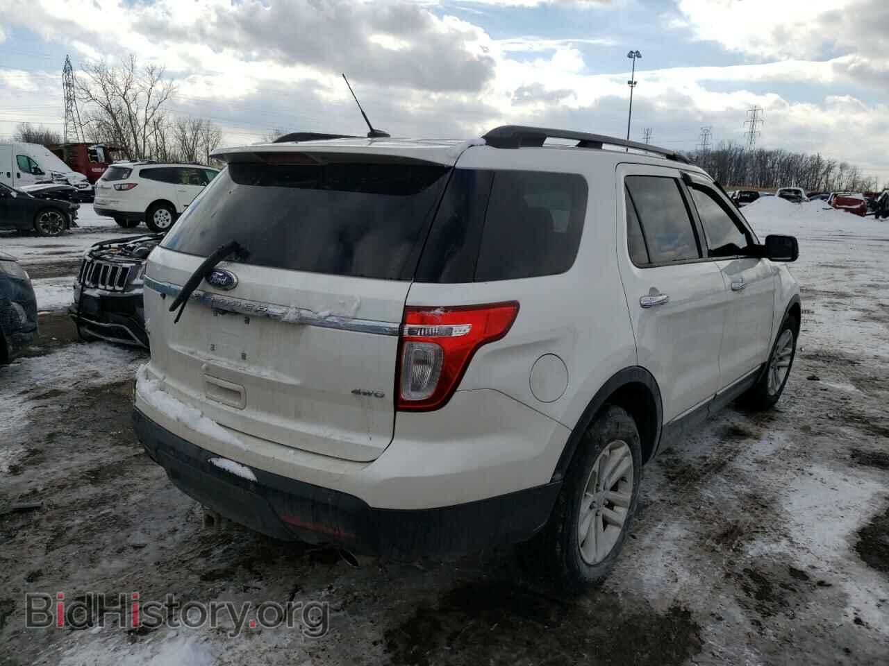 2011 FORD EXPLORER - VIN: 1FMHK8D80BGA52343 - Photo 4