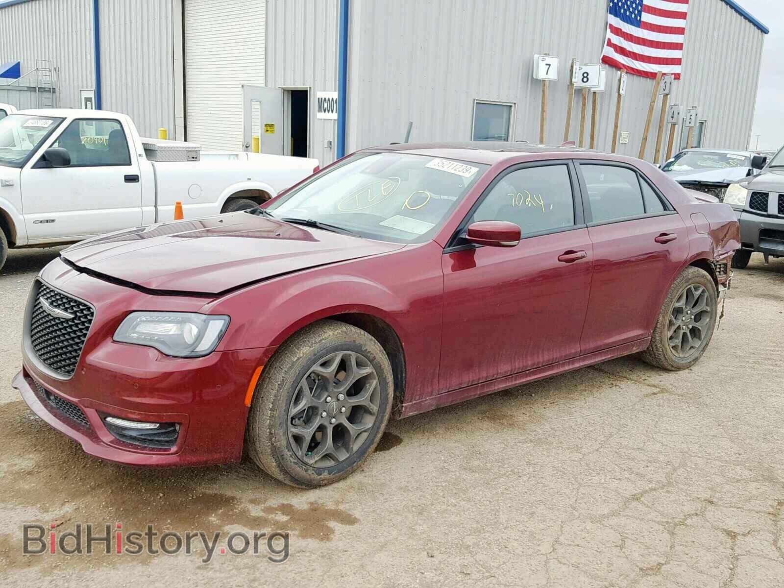 2018 CHRYSLER 300 - VIN: 2C3CCAGG4JH198970 - Фото 2