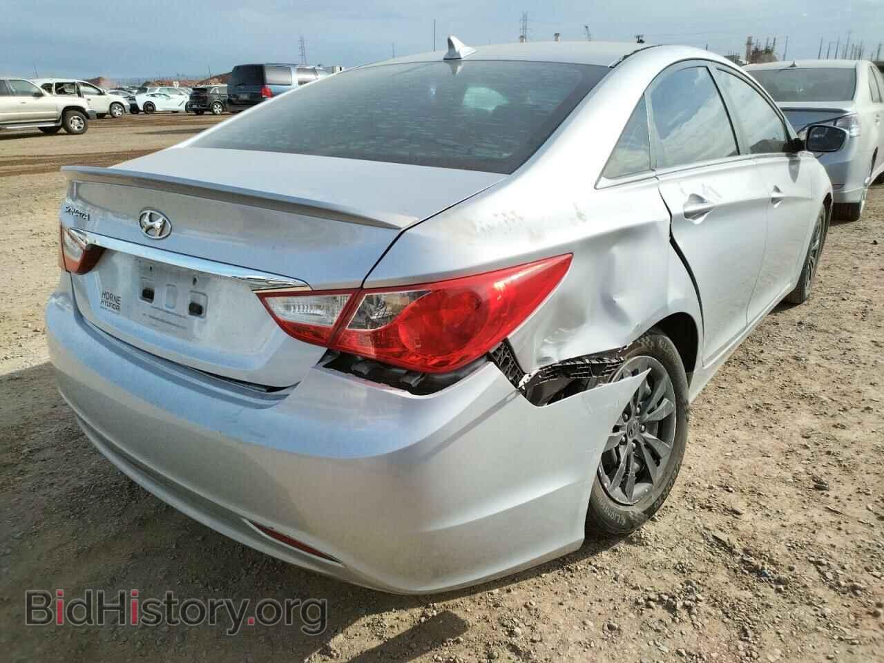 2011 HYUNDAI SONATA - VIN: 5NPEB4AC2BH266156 - Фото 4
