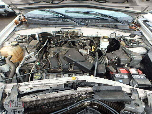 2006 FORD ESCAPE - VIN: 1FMYU93126KC24945 - Фото 7