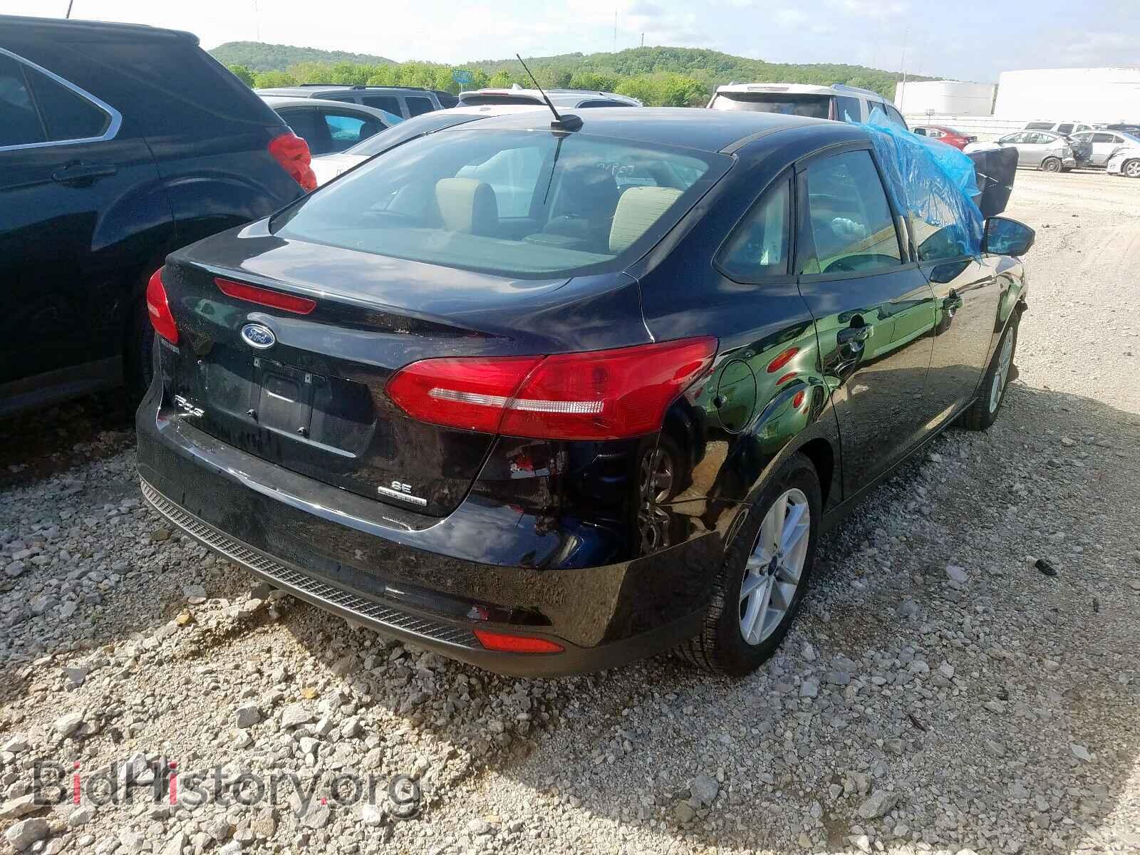 2016 FORD FOCUS - VIN: 1FADP3F25GL271206 - Photo 4