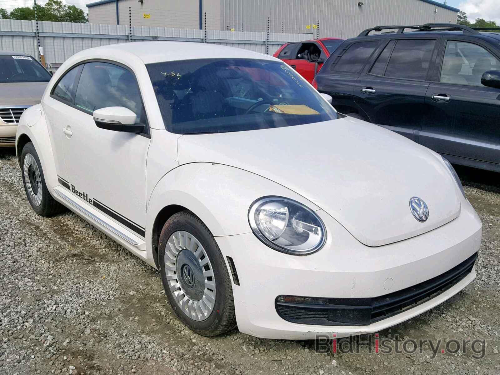 Фотография 3VWJP7ATXDM691054 - VOLKSWAGEN BEETLE 2013