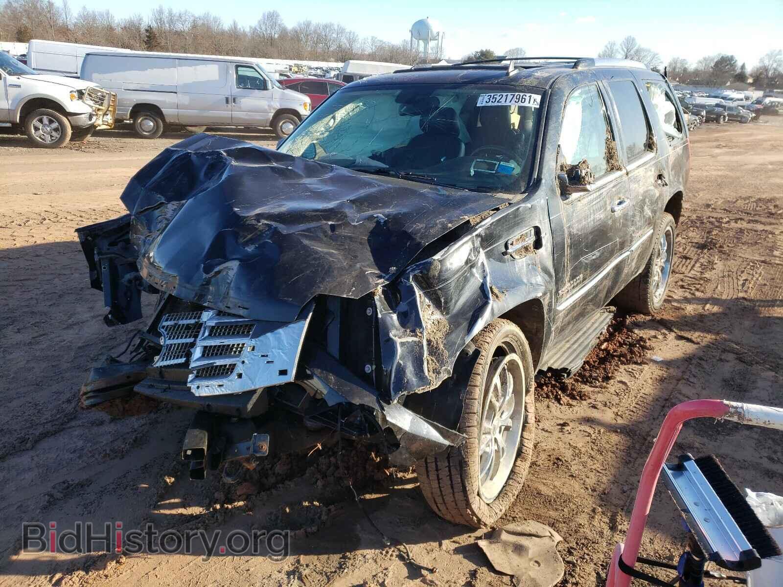 2011 CADILLAC ESCALADE - VIN: 1GYS4AEF4BR248308 - Фото 2