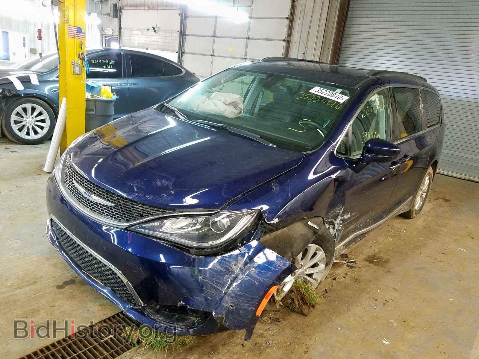 2017 CHRYSLER PACIFICA - VIN: 2C4RC1BG2HR821441 - Фото 2