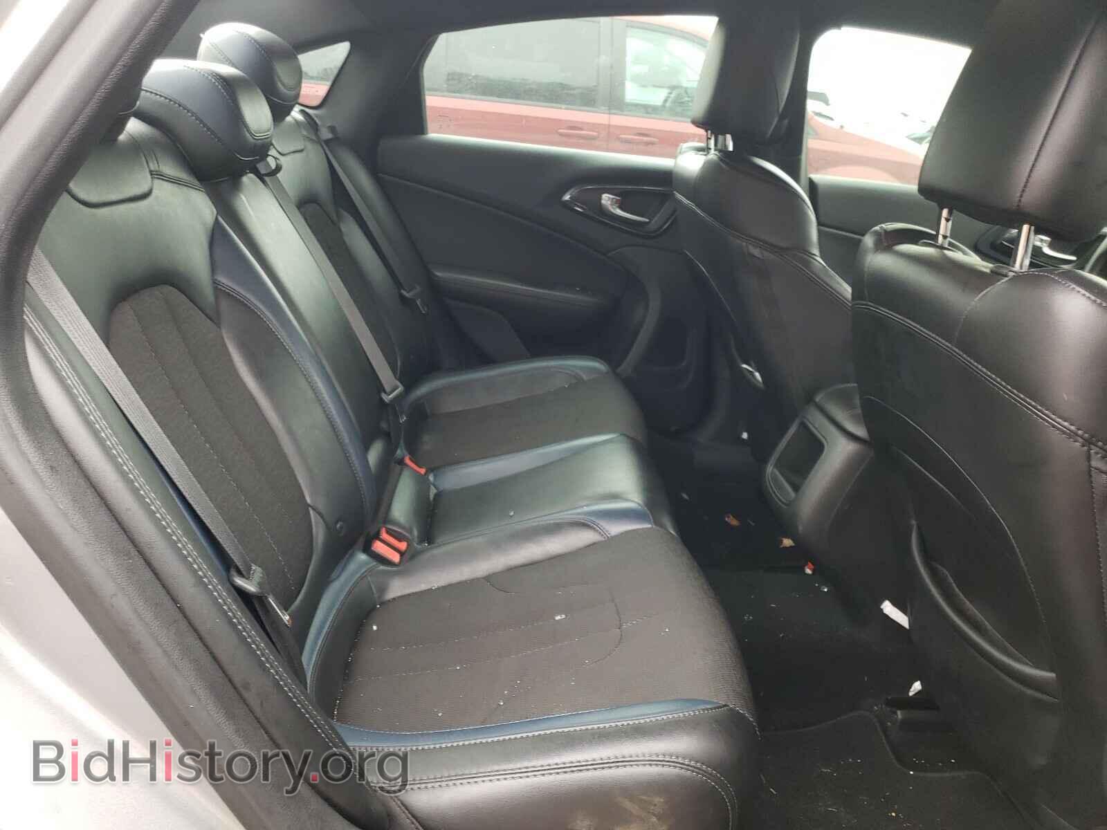 2016 CHRYSLER 200 - VIN: 1C3CCCBG5GN100225 - Фото 6