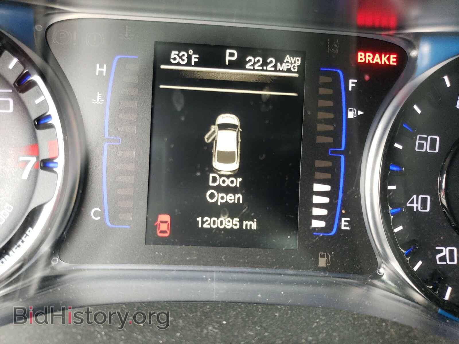 2016 CHRYSLER 200 - VIN: 1C3CCCBG5GN100225 - Фото 8