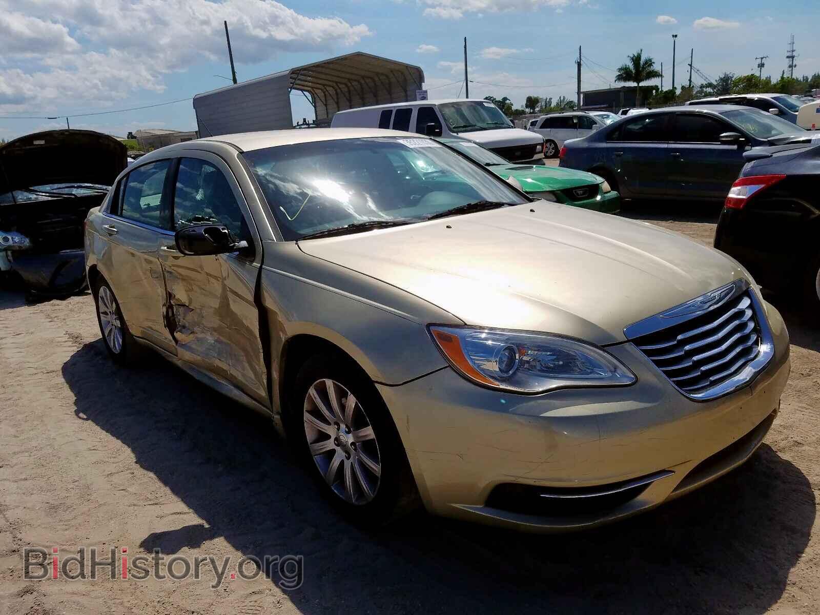 Photo 1C3BC1FB6BN500432 - CHRYSLER 200 2011