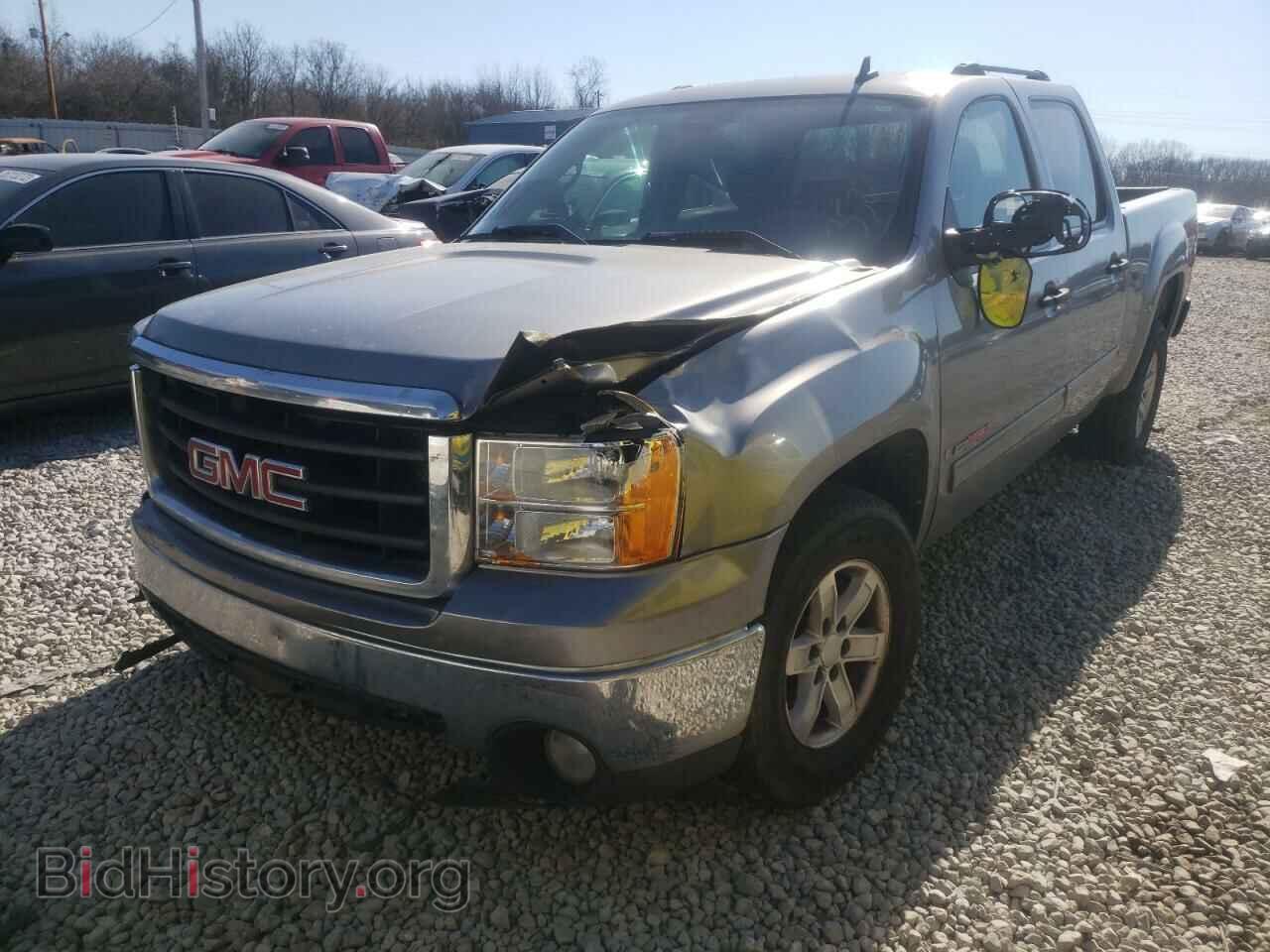 2007 GMC SIERRA - VIN: 2GTEC13YX71500234 - Фото 2