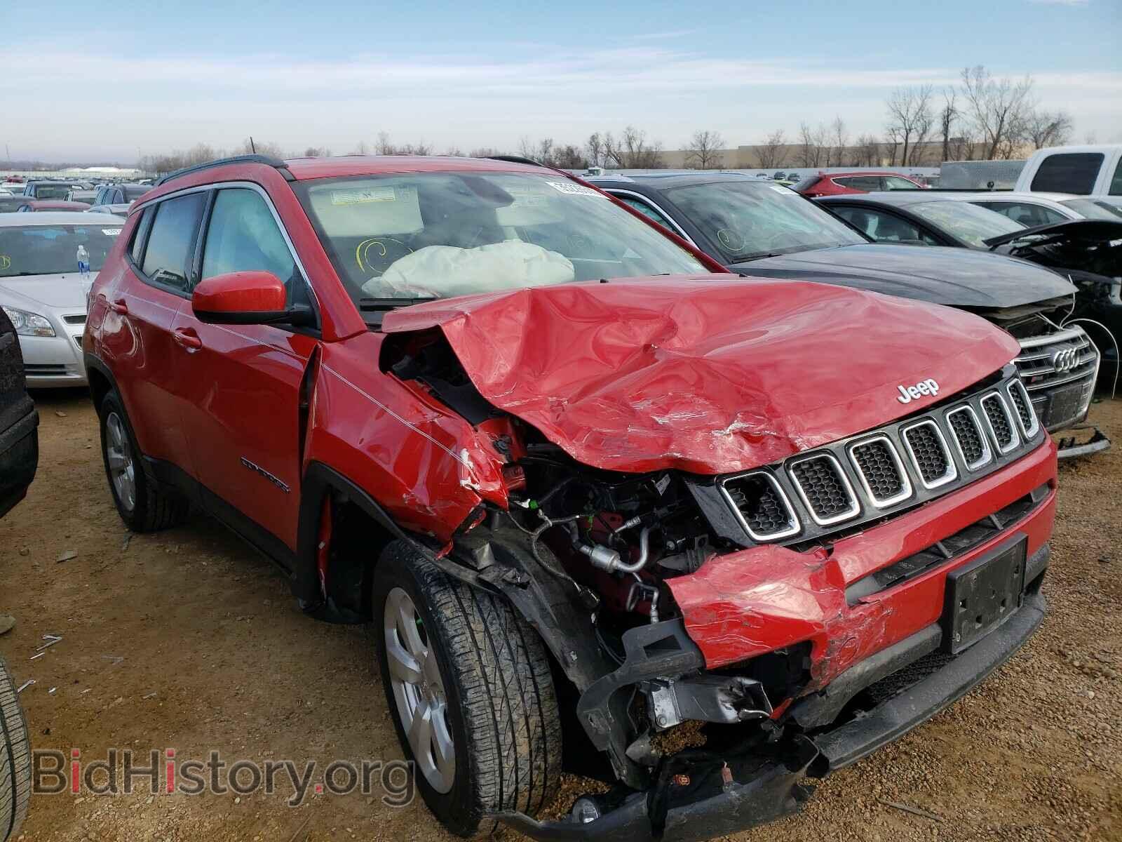 Фотография 3C4NJDBB7HT647132 - JEEP COMPASS 2017