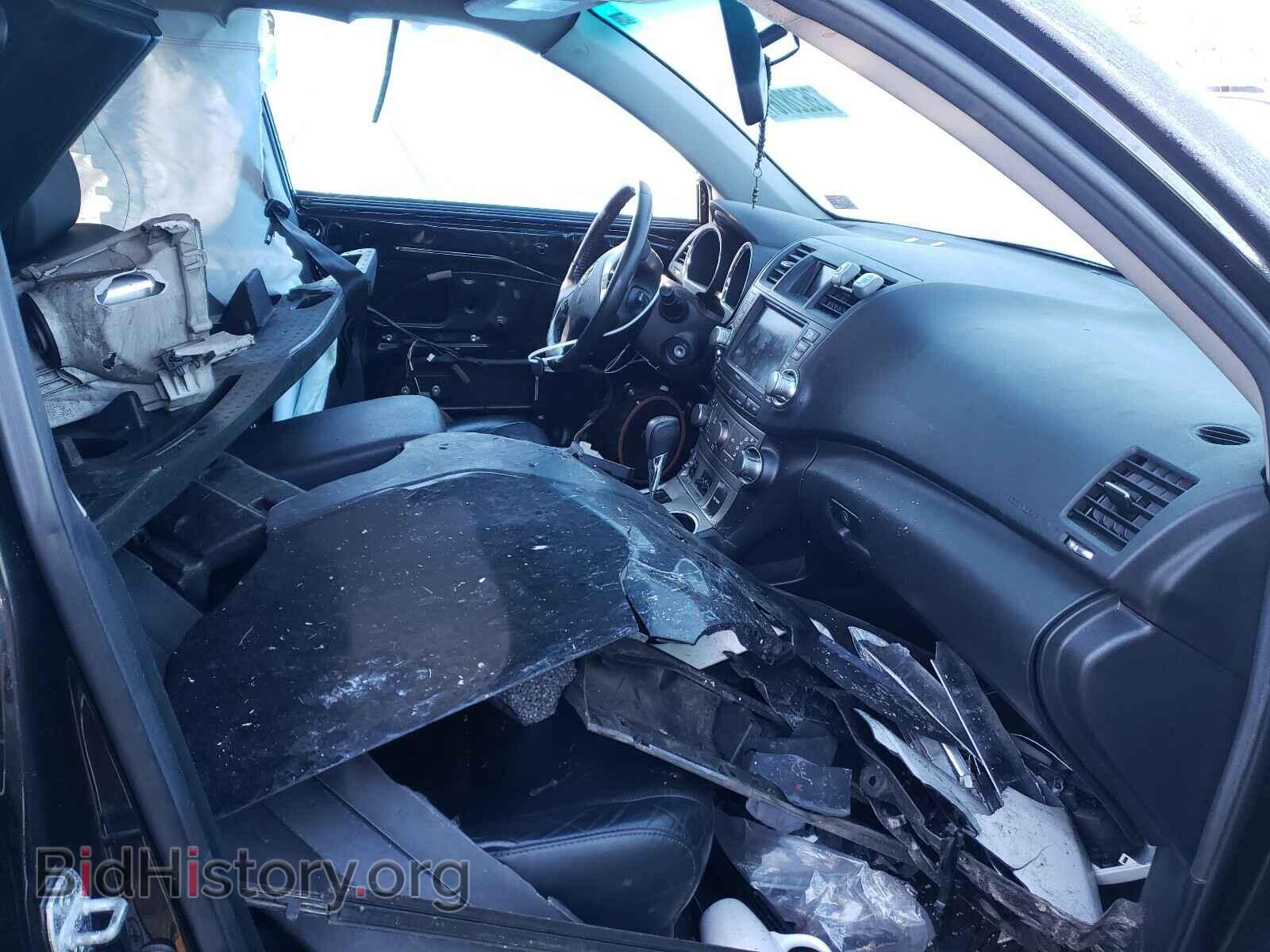 2011 TOYOTA HIGHLANDER - VIN: 5TDBK3EH9BS068607 - Фото 5