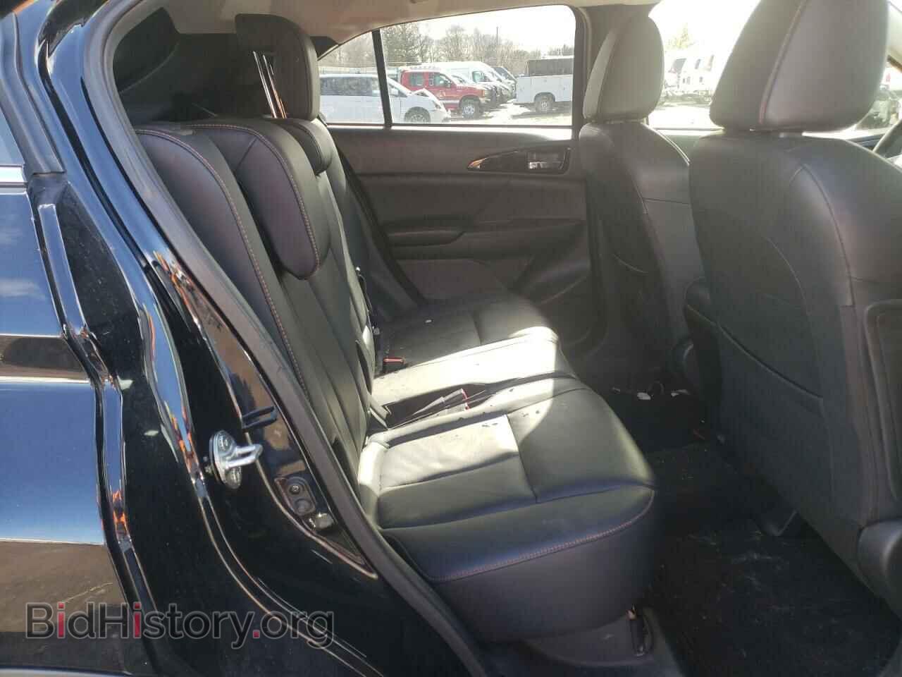 2018 MITSUBISHI ECLIPSE - VIN: JA4AT5AA8JZ040656 - Photo 6