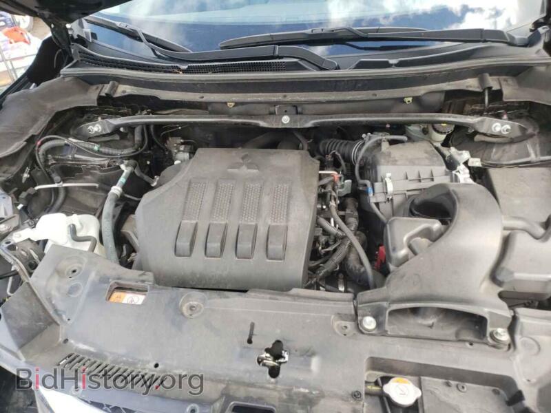 2018 Mitsubishi ECLIPSE (VIN JA4AT5AA8JZ040656) — photo 7 of 10