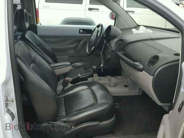 2000 VOLKSWAGEN BEETLE - VIN: 3VWCC21C2YM472165 - Фото 5
