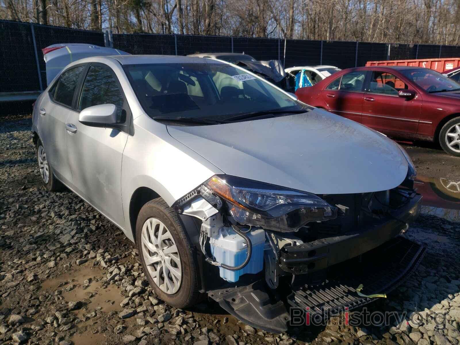 Photo 5YFBURHE3KP878452 - TOYOTA COROLLA 2019