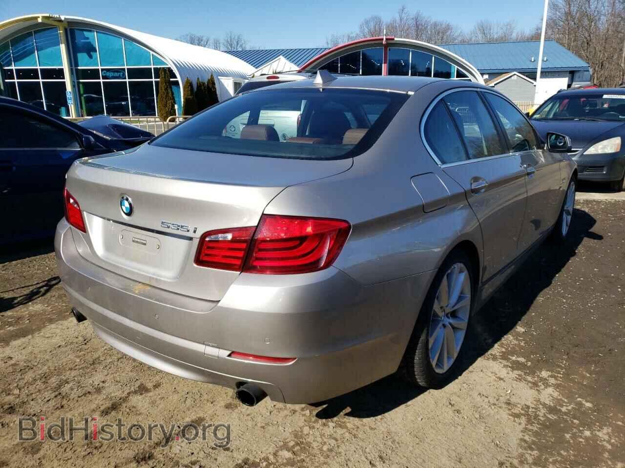 2011 BMW 5 SERIES - VIN: WBAFU7C58BC777961 - Фото 4
