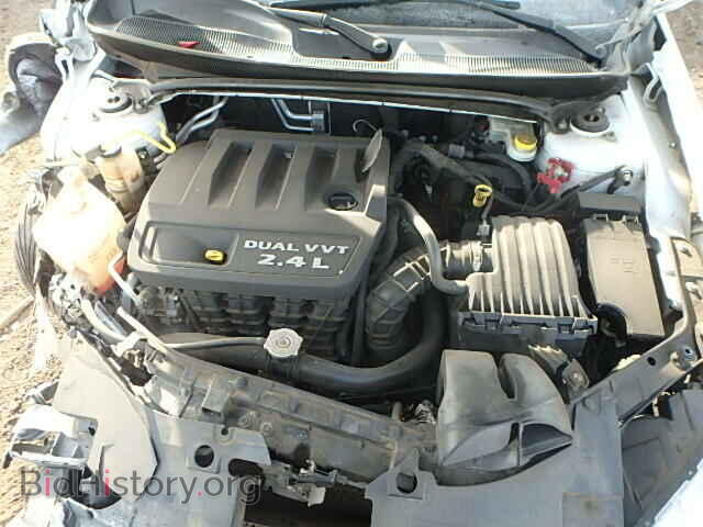 2011 CHRYSLER 200 - VIN: 1C3BC4FB9BN576597 - Фото 7