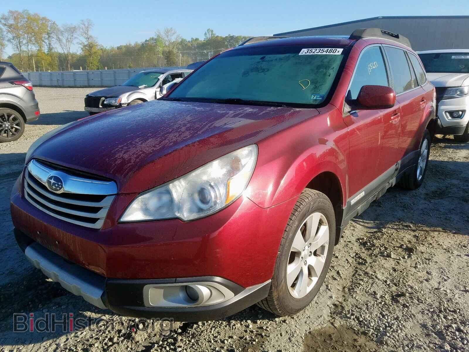 Photo 4S4BRBLC8B3368018 - SUBARU OUTBACK 2011
